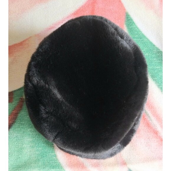 Women's Black Fur Bucket Hat - Picture 3 of 3
